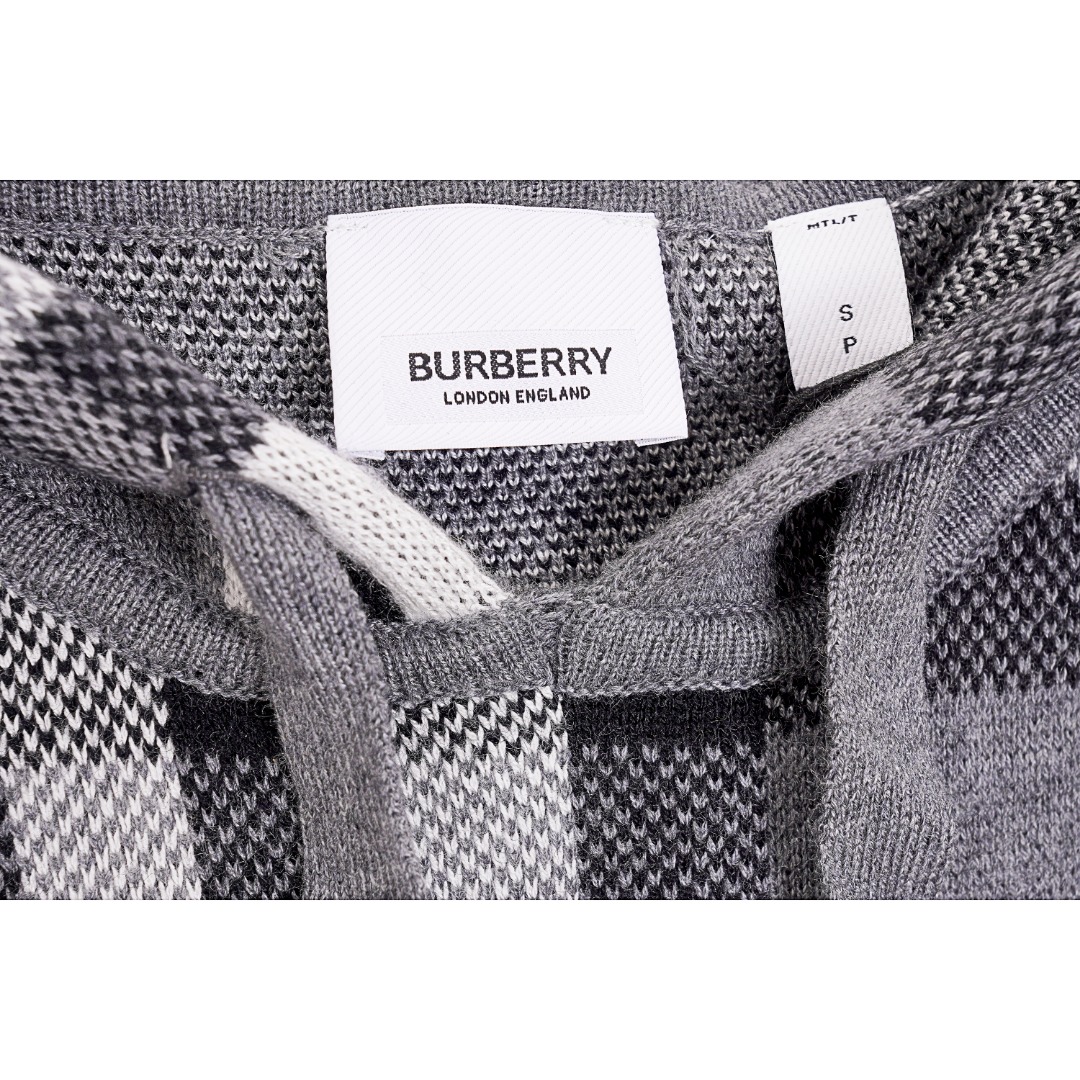 340 Burberry/巴宝莉 22FW 灰色拼条条纹针织连帽衫 S