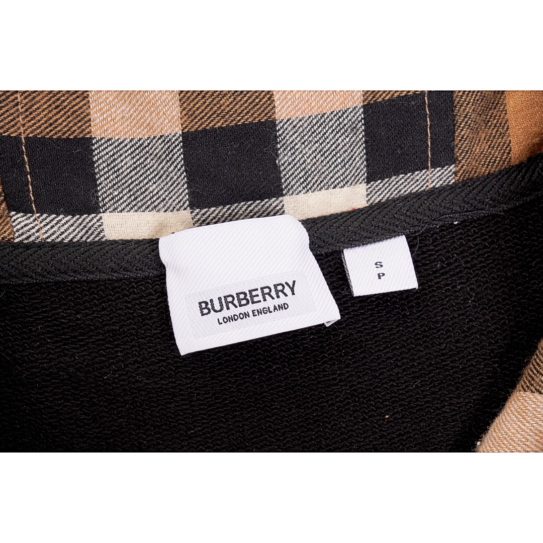 300 Burberry/巴宝莉 22FW 格子拼接拉链连帽外套