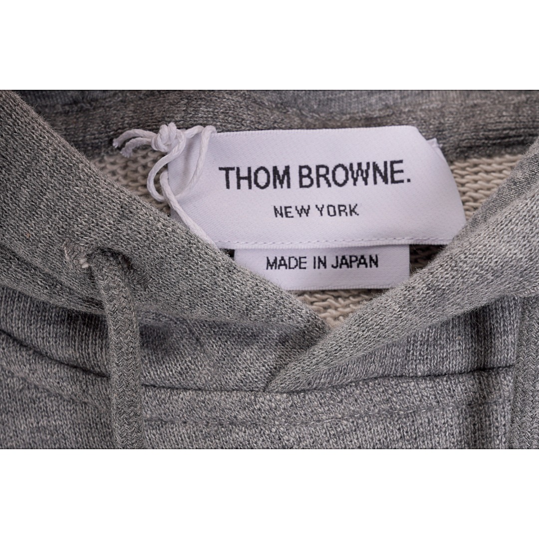 240 ThomBrowne/汤姆布朗 TB 22FW 针织袖连帽卫衣