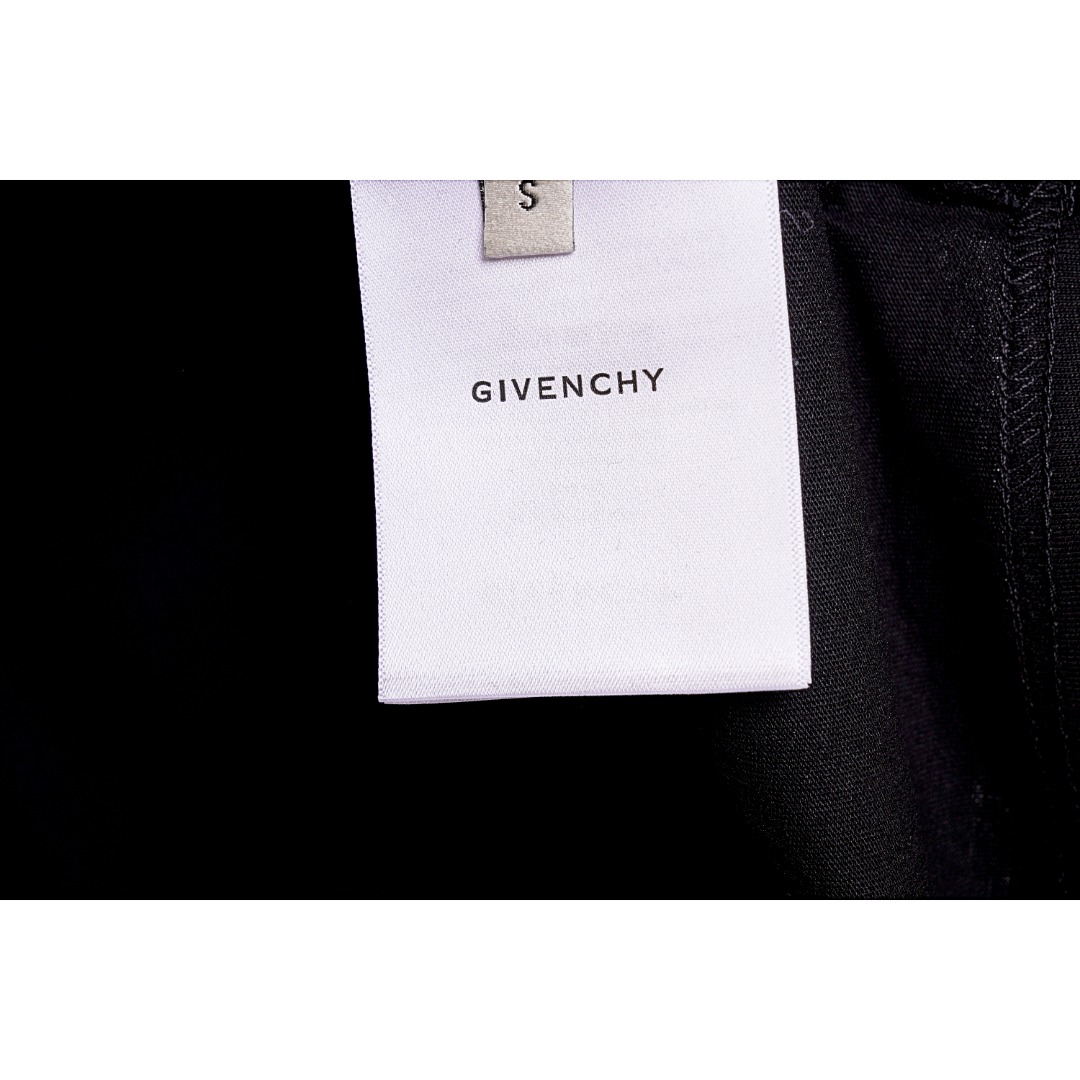 220 Givenchy/纪梵希 X BSTROY 22FW 联名金属印花假两件长袖T恤