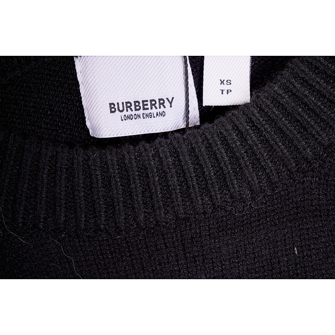 280 Burberry/巴宝莉23款兔年限定毛巾刺绣圆领毛衣