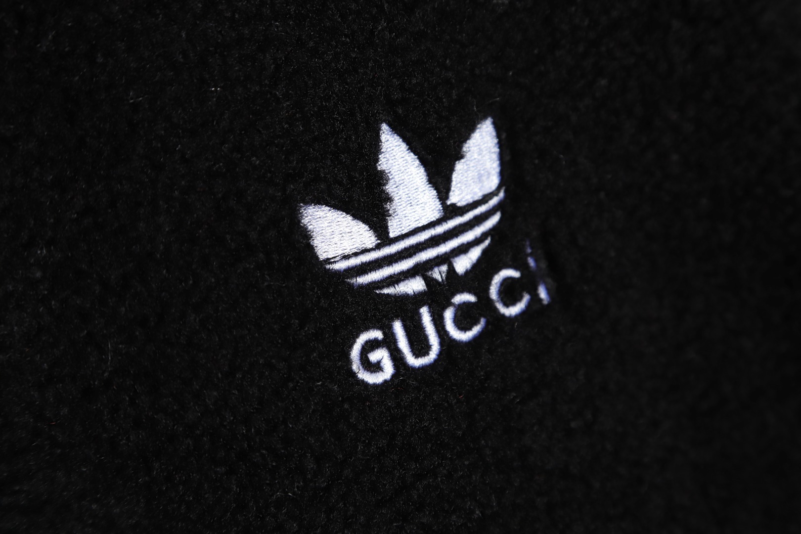 GUCCIadidas三叶草刺绣LO