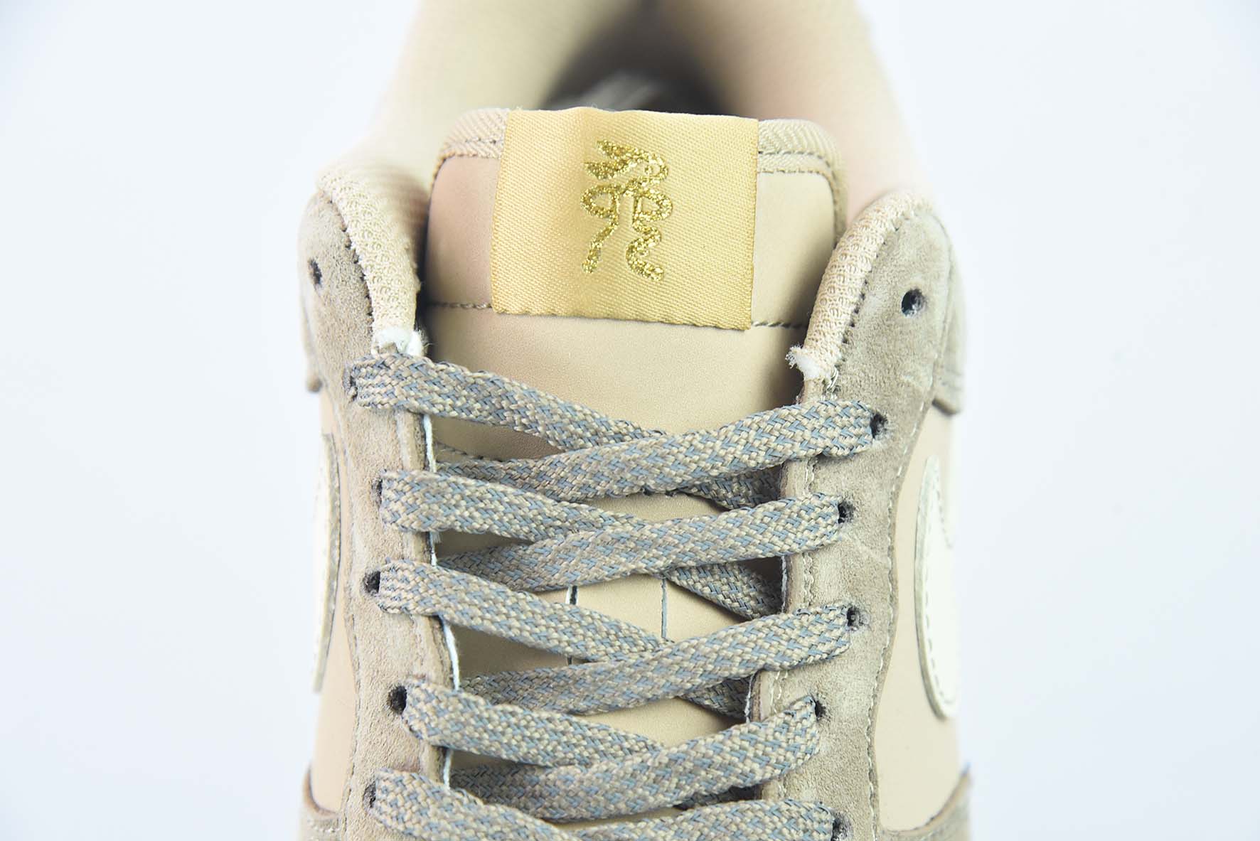 NIke Air Force 1 '07 Low “中国年-金兔送福”空军一号 低帮货号:BS9055-814