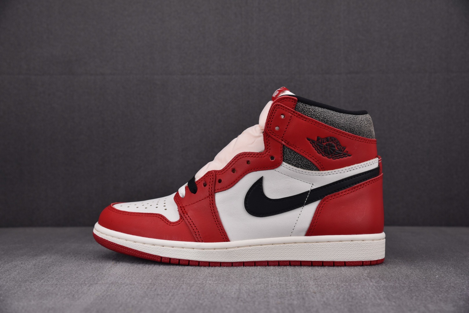 AJ1氧化芝加哥尺码40.5-47.5总裁R版出品-AirJordan1“ChicagoReimagin