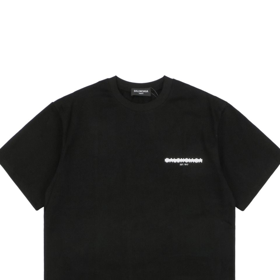 Balenciaga/巴黎世家 23ss 白字母胶带印花短袖