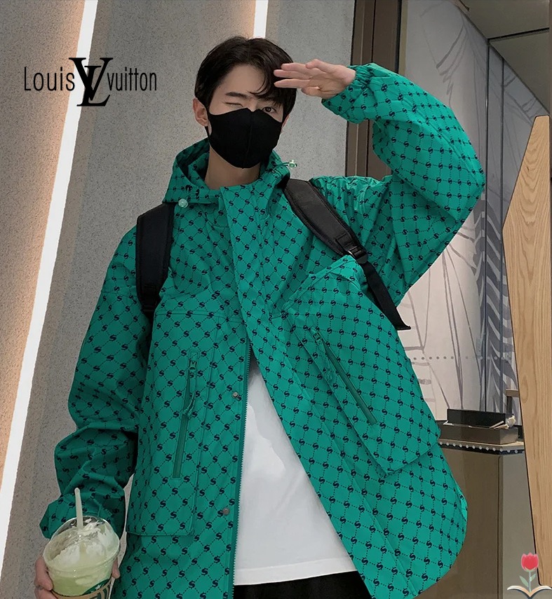 路易威登 LouisVuitton 图标经典诠释个性的涂鸦卡通