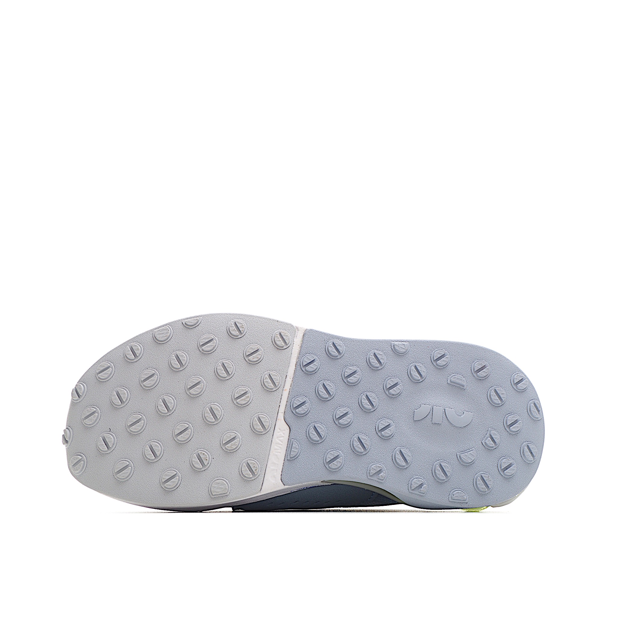 图片[4]-NK 2021气垫童鞋 重新思考2021中的所有Air元素，重新构想了Air单元，以实现超级舒适的步骤之前感受过。这对小脚意味着什么?轻巧、耐用和革命性的舒适感，以2021为冠名的这部作品是空气Maxviva和耶与AMAXT相似的轮廓设计。透气性好的鞋帮具有比以往模型更大胆的空气机组的特点。 尺码：24-37.5 货号：0002-选品中心