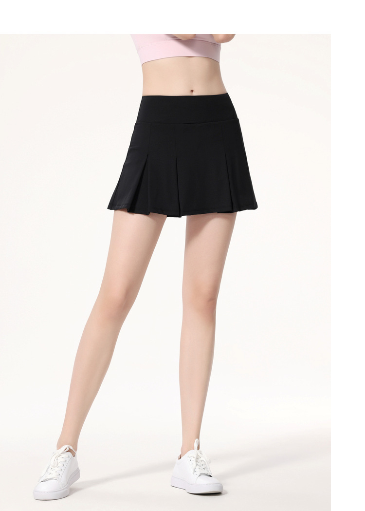 Lulu Skirt * lululemon- A Lulu Skirt yoga