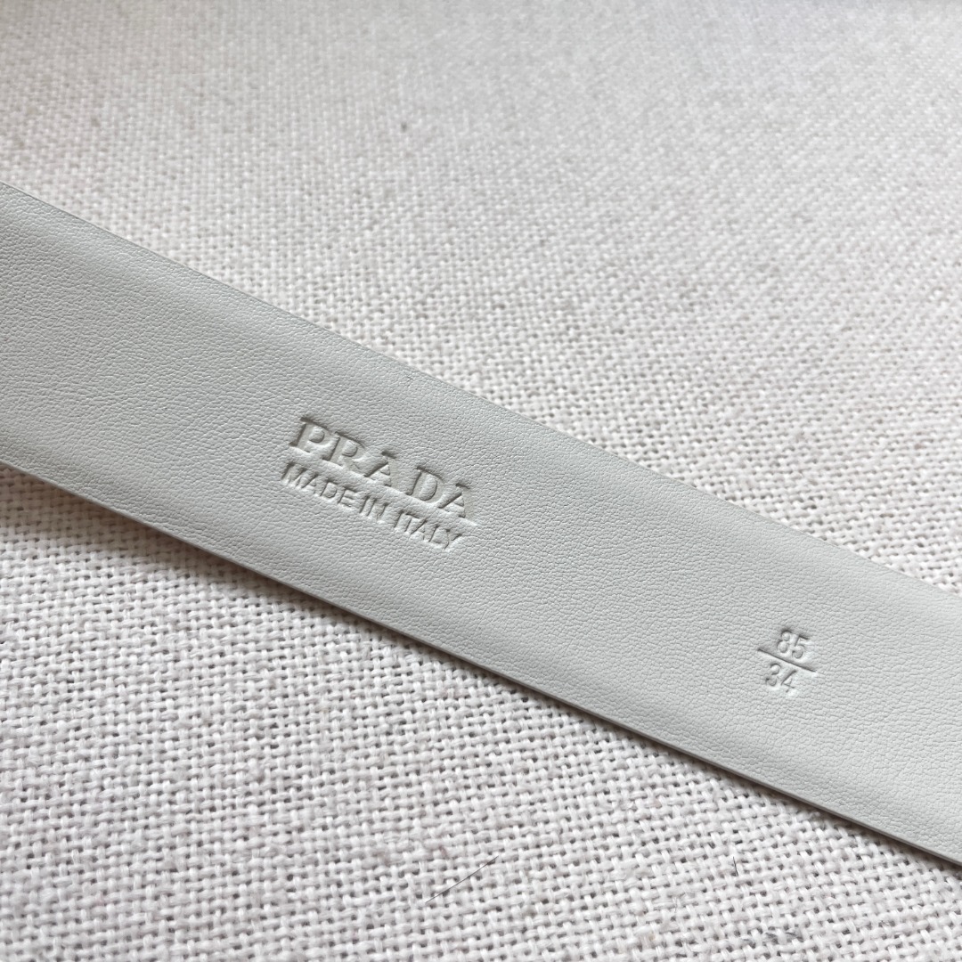 Prada Women's White Leather Belt with Enamel Triangle Logo, 3.4cm 7 o 1gq8uml2mo8t1lmd1jogi4dihvph