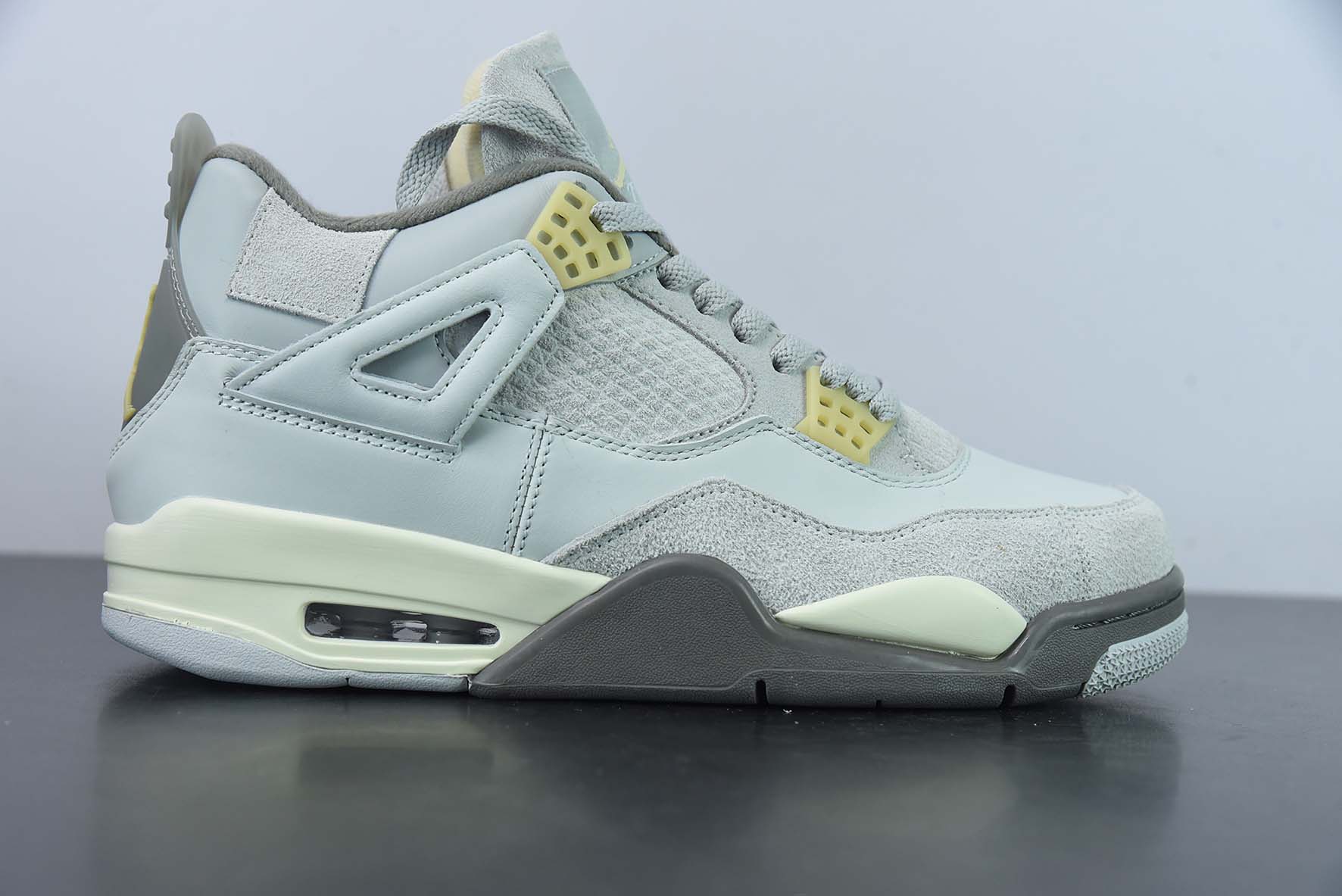 Air Jordan AJ4 SE "Craft" 兔年限定灰兔子男子运动鞋 DV3742-021
