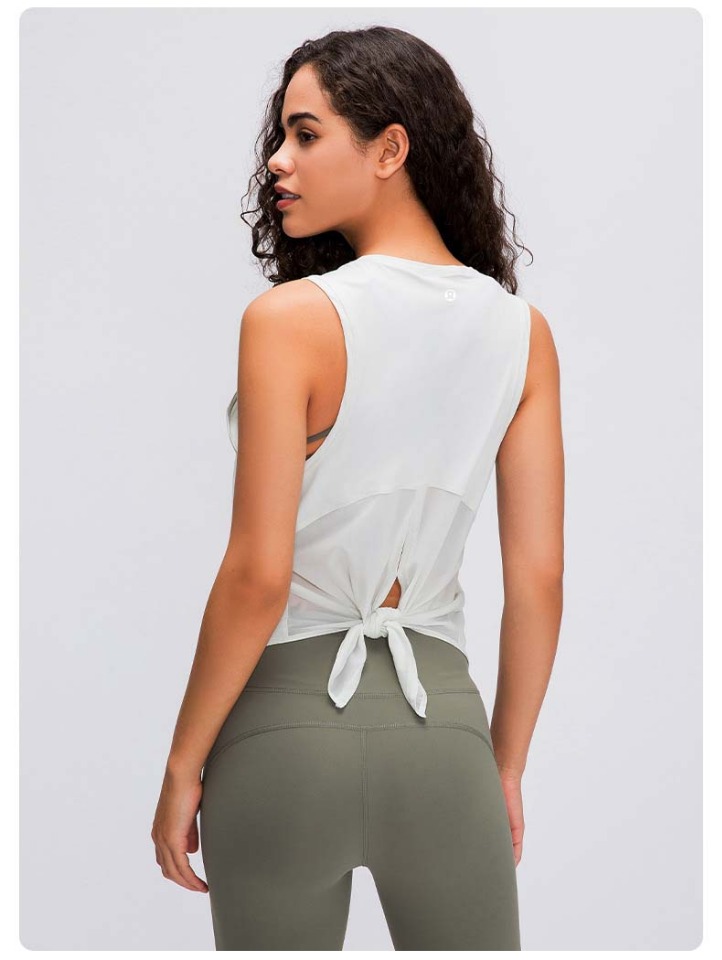 Lululemon tank yoga white