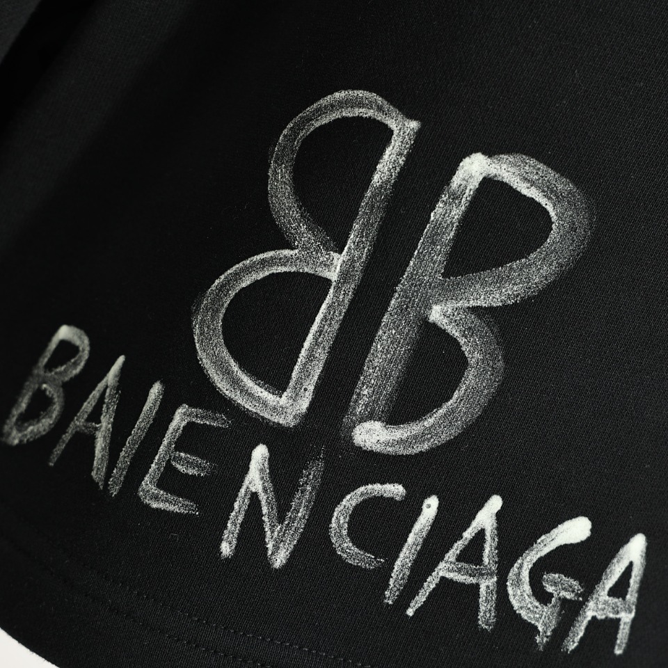 Balenciaga/巴黎世家22SS双B夜光短裤