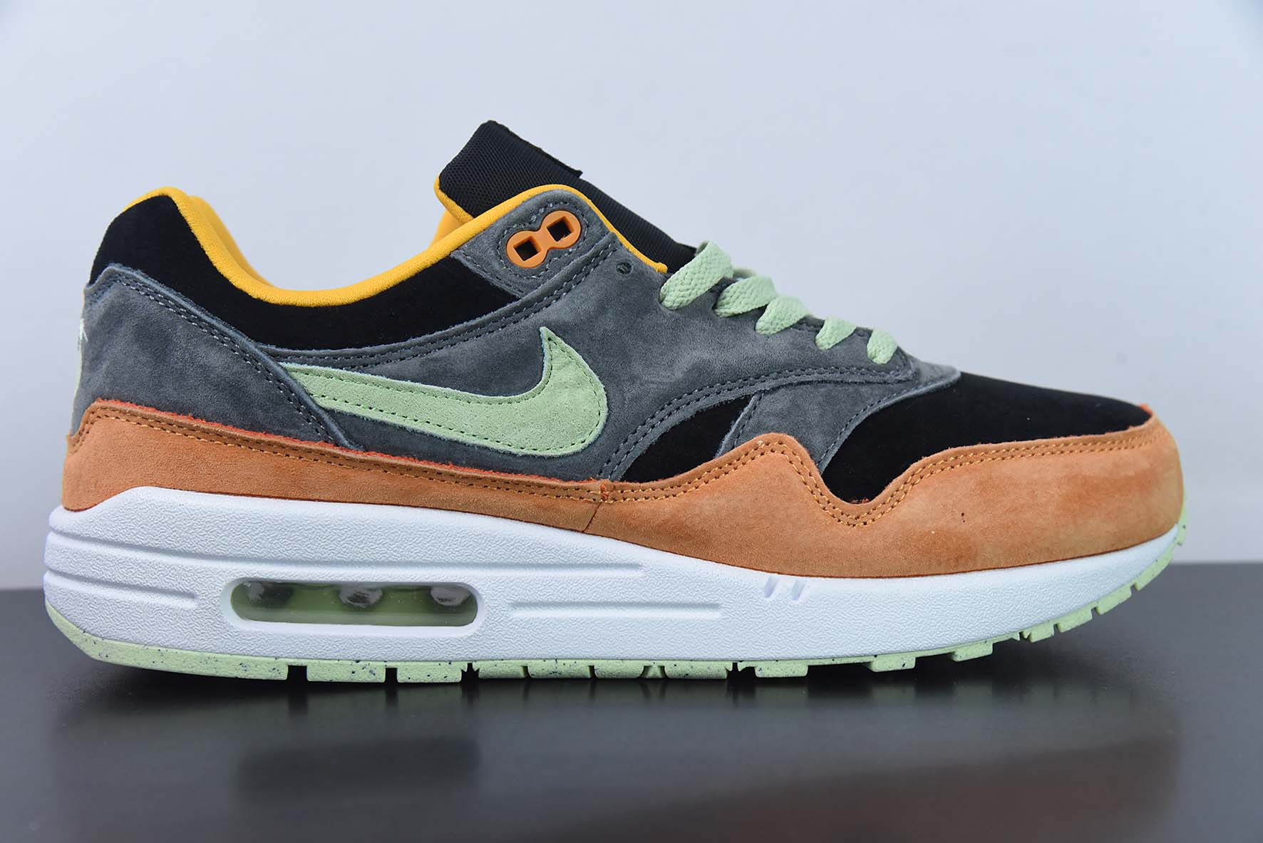 [Air Force Series]Nk Air Max 1 Ugly Duckling Honey Dew Ugly Duckling Black Bro