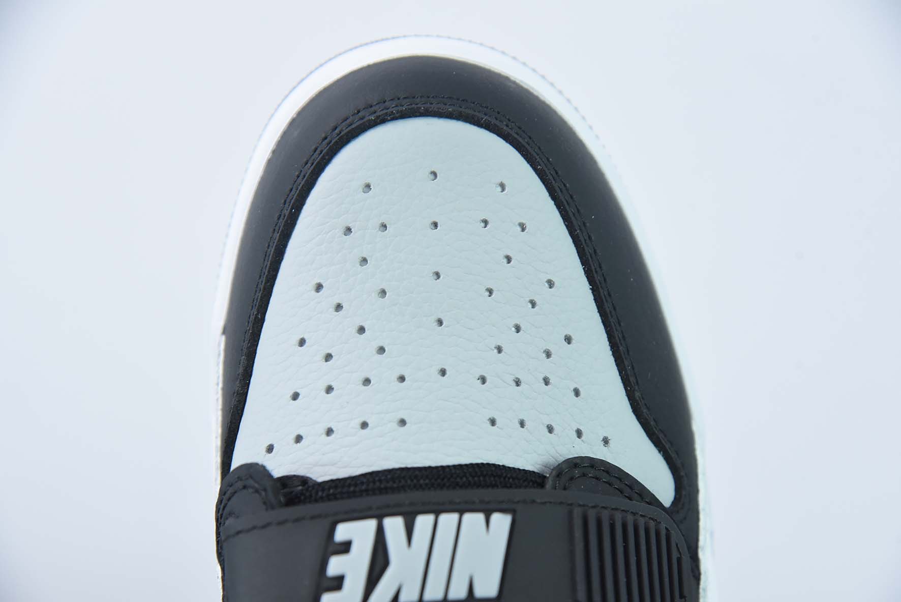 Air Jordan Legacy AJ312 灰白黑男子运动鞋 货号:CD7069-105