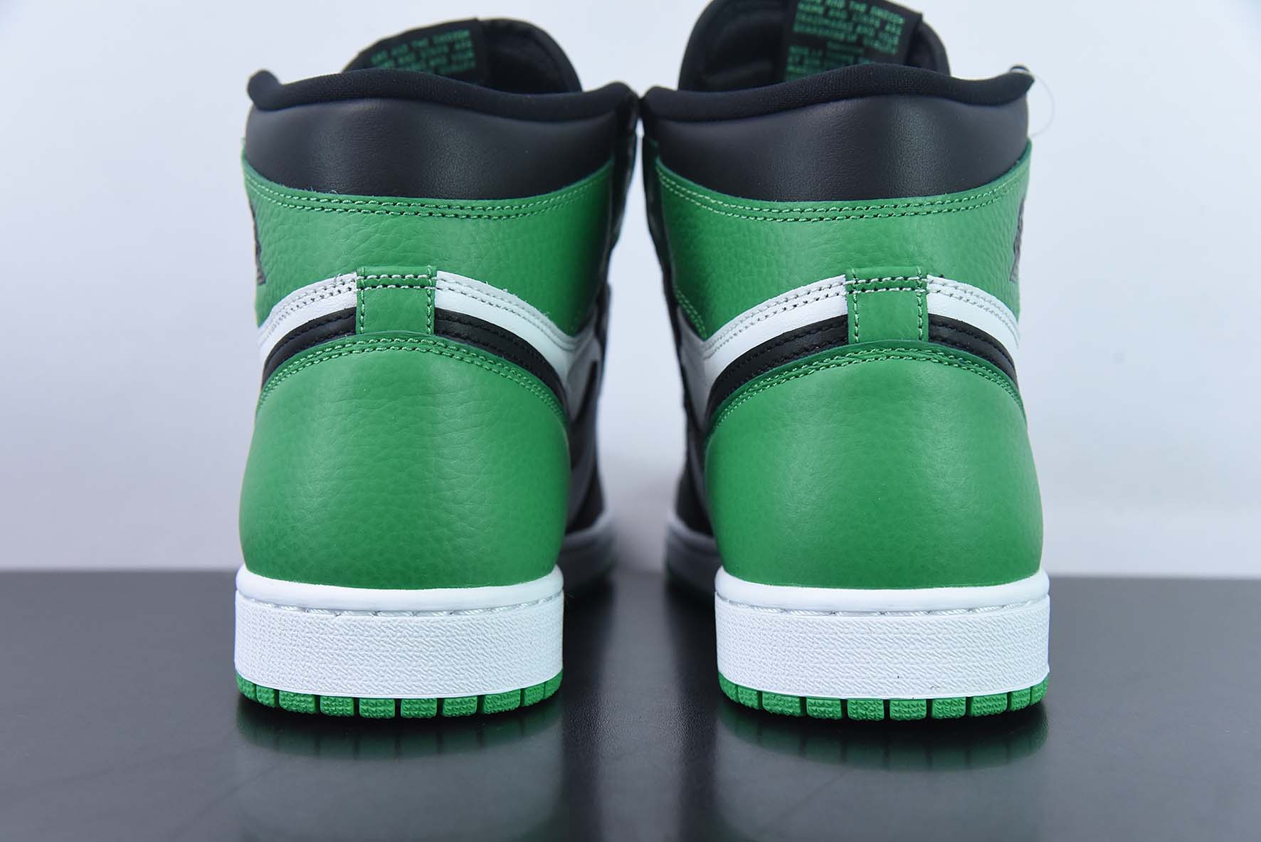 Air Jordan 1 High OG Lucky Green 黑绿脚趾 复古高帮篮球鞋 白绿黑 货号:DZ5485-031