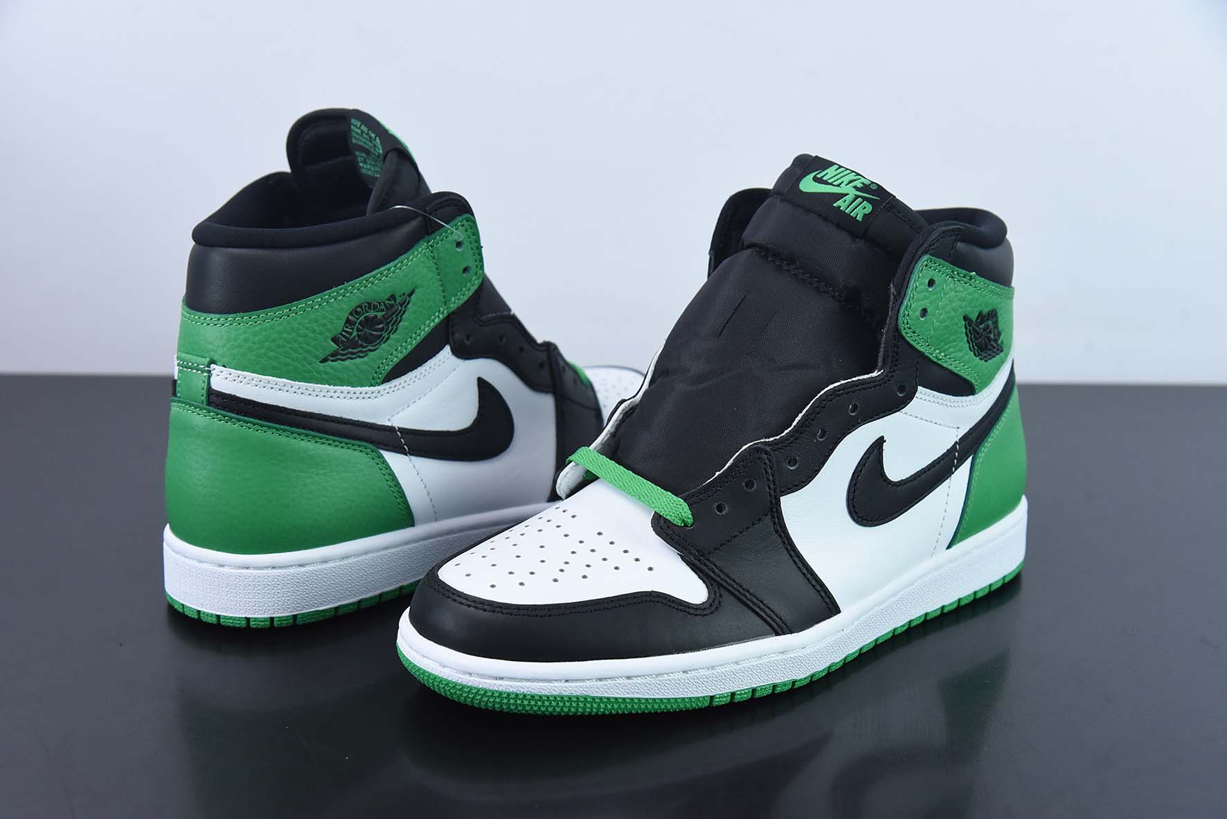 Air Jordan 1 High OG Lucky Green 黑绿脚趾 复古高帮篮球鞋 白绿黑 货号:DZ5485-031