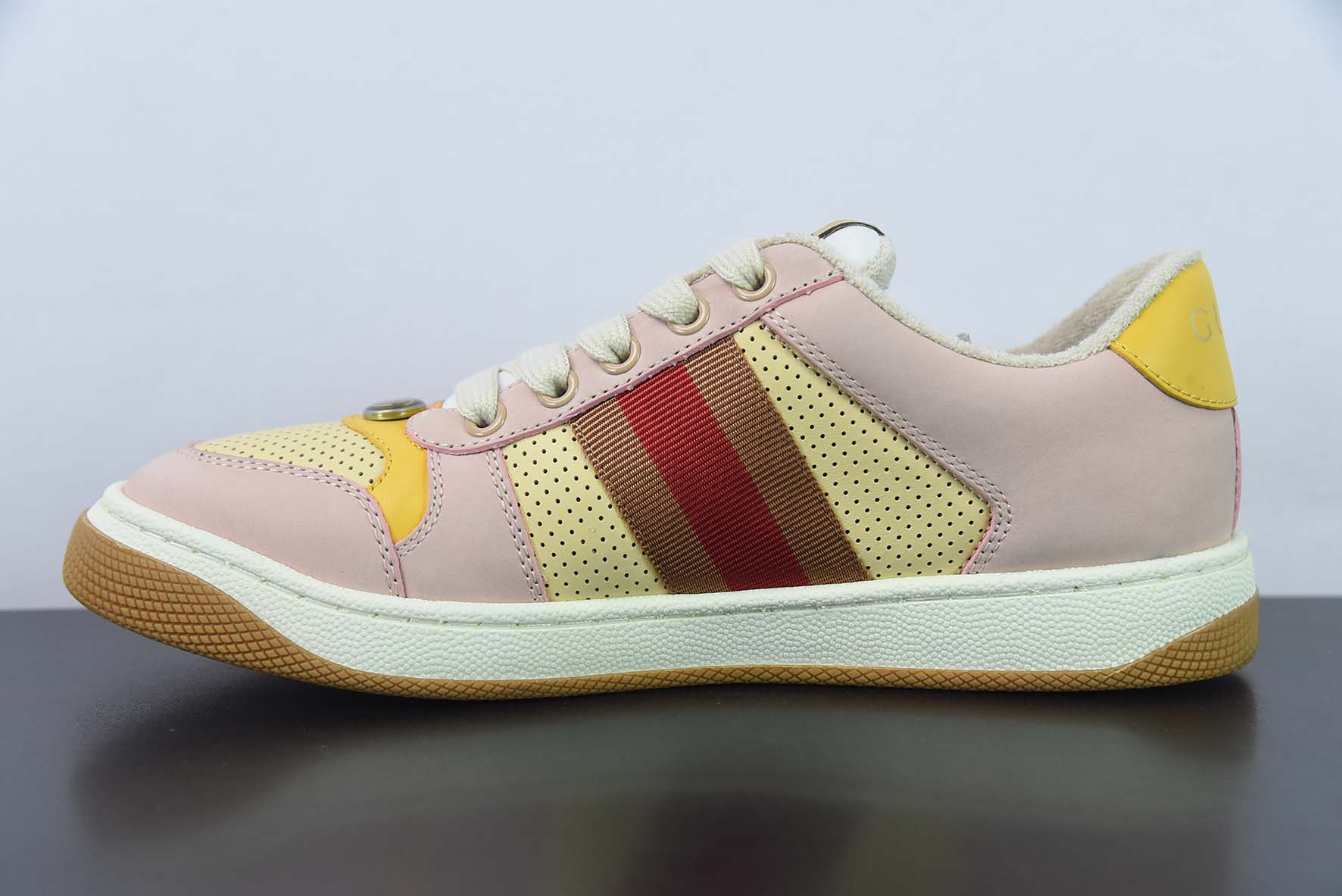 Gucci Distressed Screener sneaker古驰小脏鞋系列