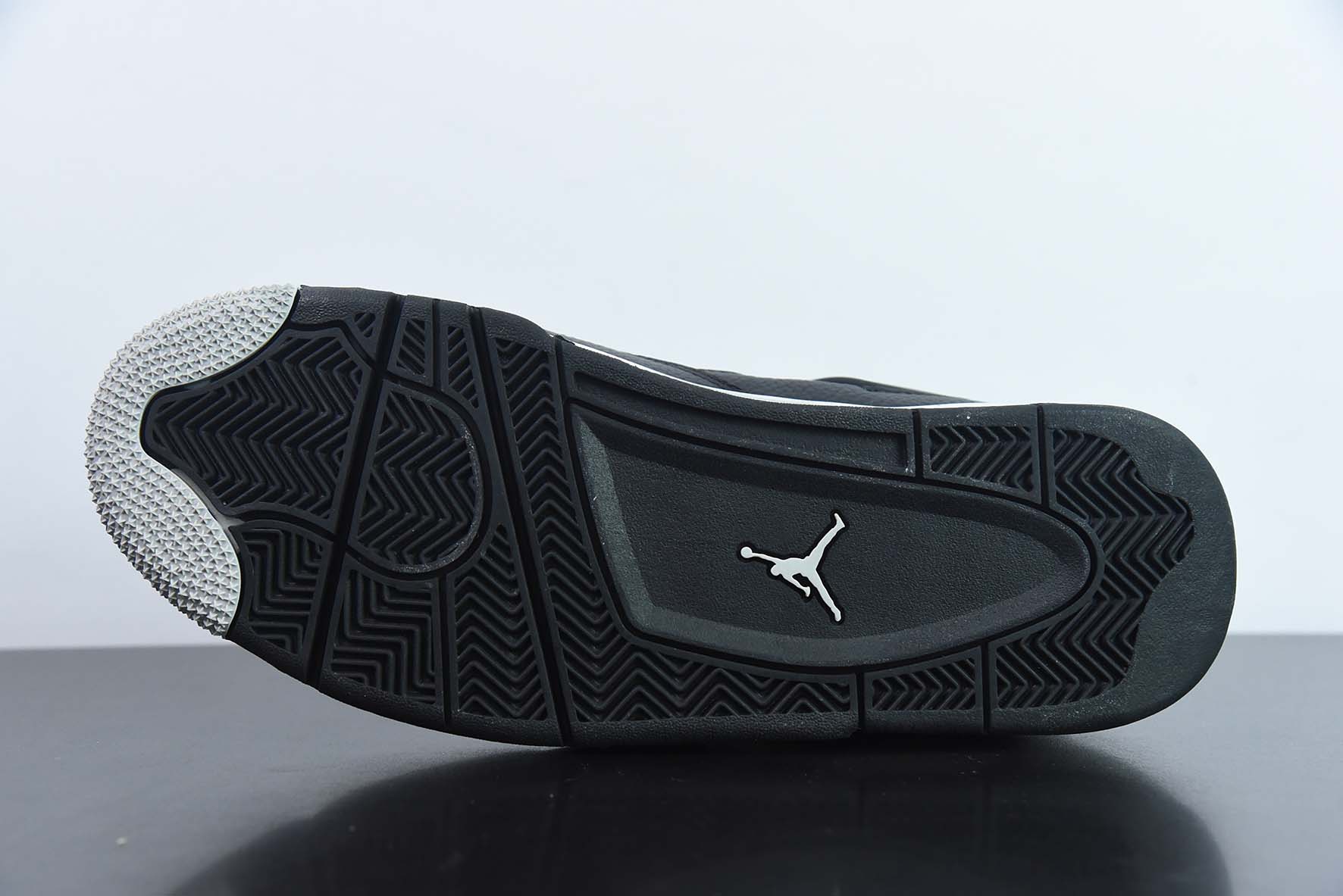 Air Jordan AJ4 Retro 奥利奥男士运动鞋球鞋 货号：314254-00