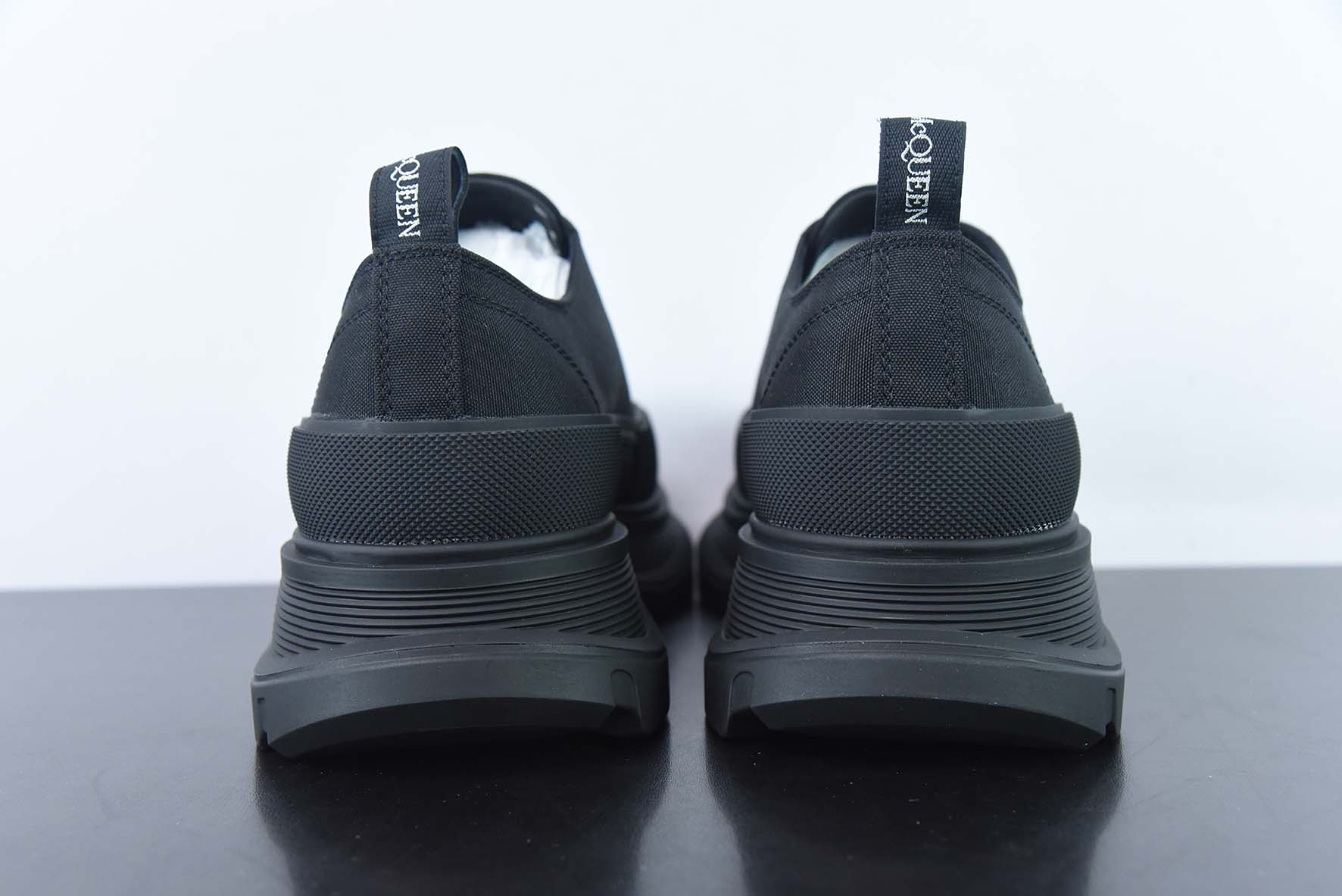 AlexanderMcQueen/亚历山大麦昆松糕鞋厚底增高帆布鞋