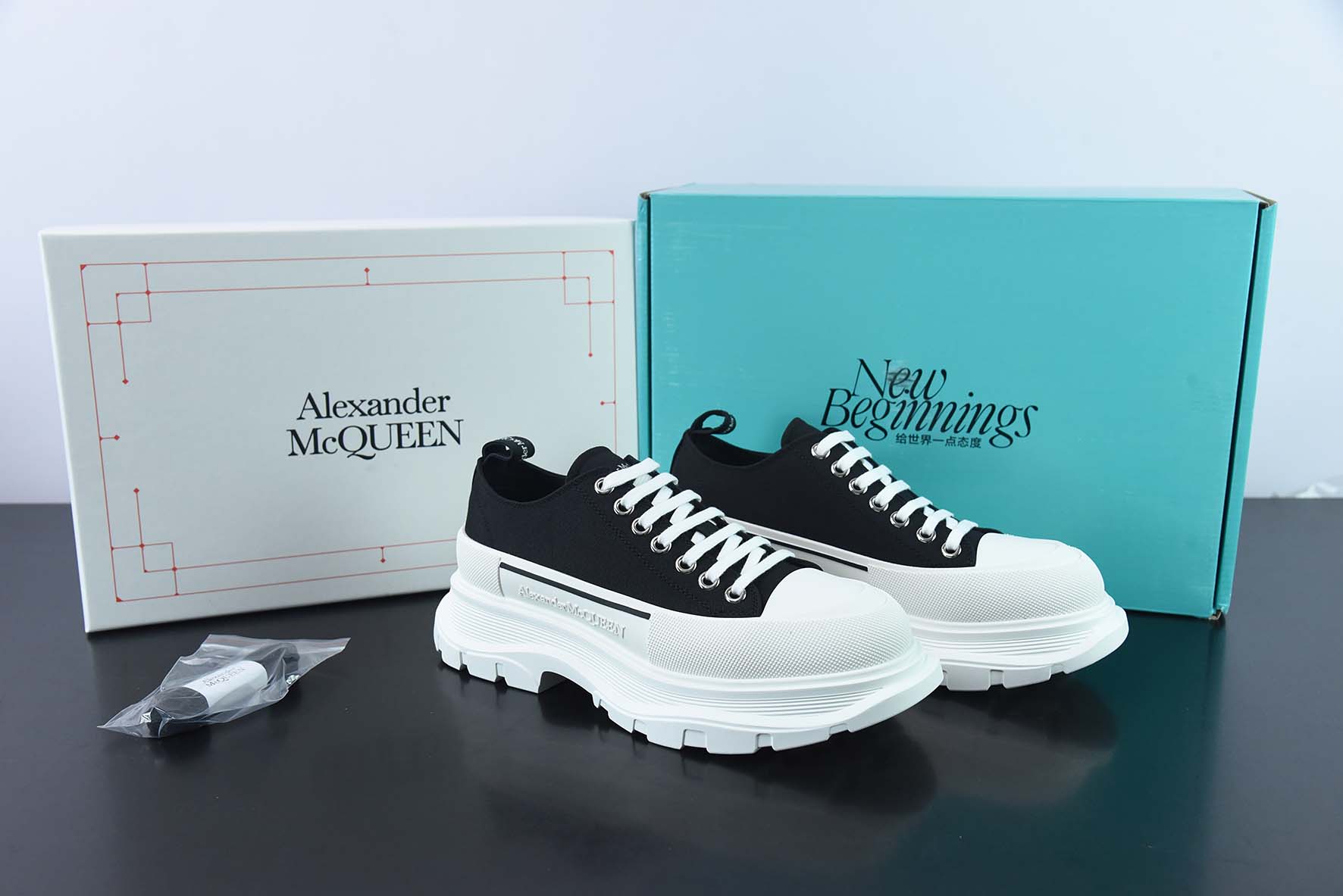 AlexanderMcQueen/亚历山大麦昆松糕鞋厚底增高帆布鞋