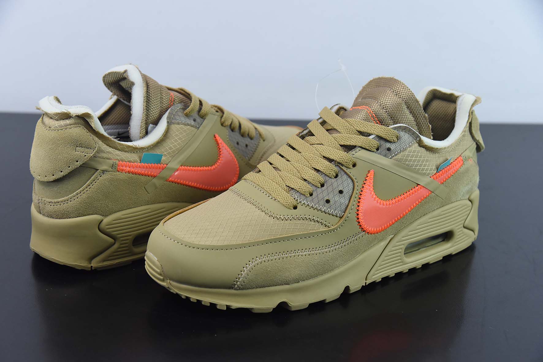 Off-White X Nike Air MAX90 GPX 联名款  沙漠黄男士运动鞋  货号：AA7293 200