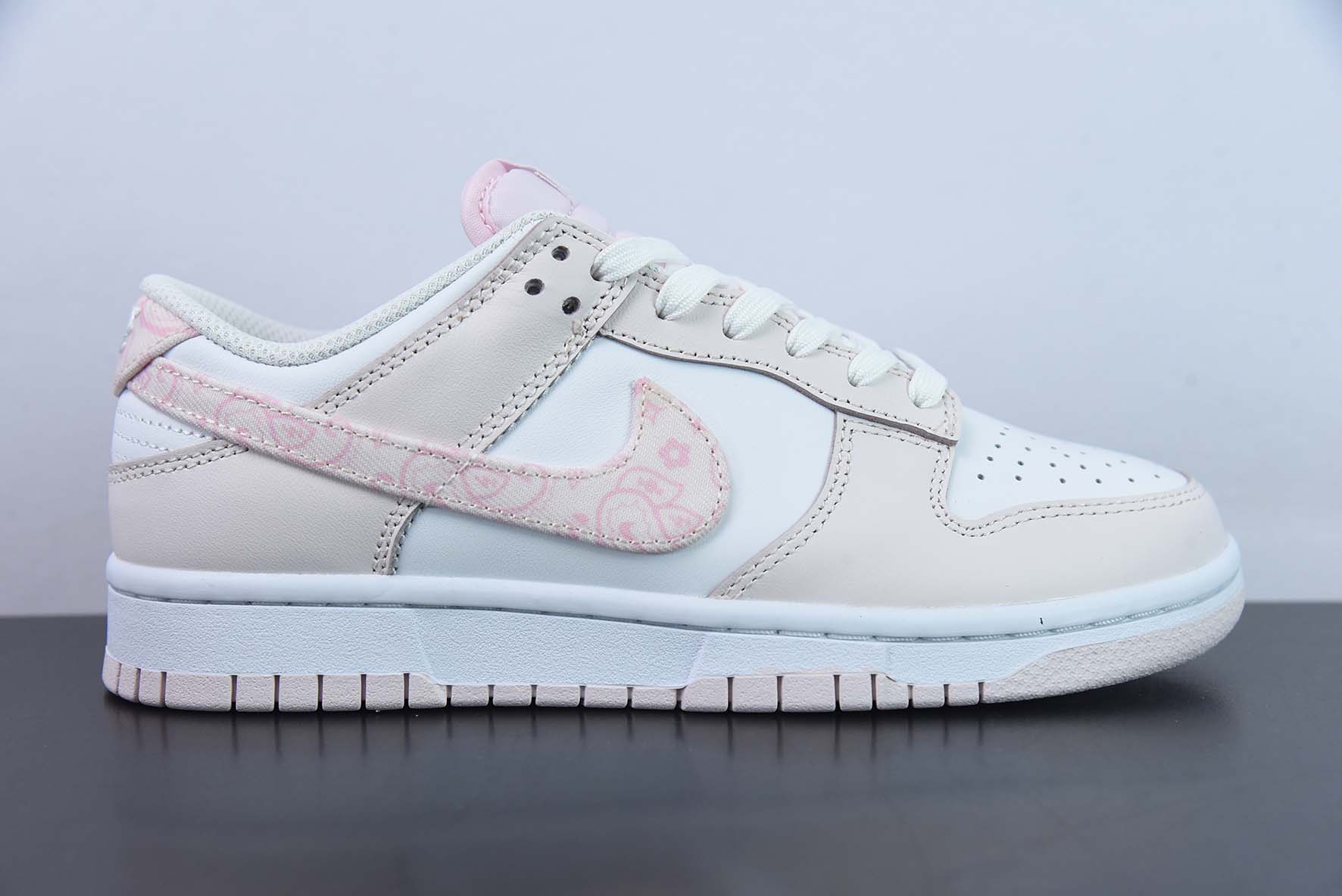 NK Dunk Low " Pink Paisley " 樱花粉 腰果花 低帮休闲板鞋 FD1449-100