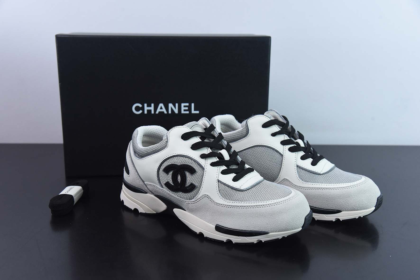 CHANEL香奈儿 2022顶级运动系列      白灰黑  货号：G39068