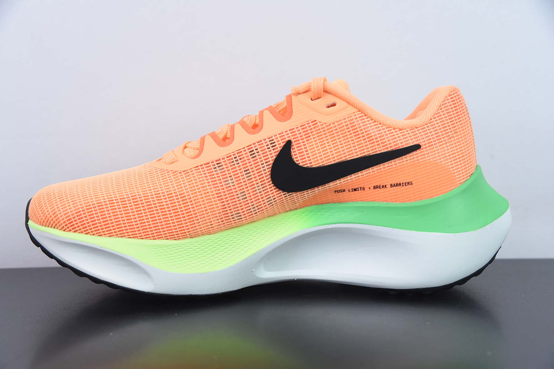 Nike Zoom Fly 5 马拉松5.0 夏季运动鞋/黑橙 橙绿