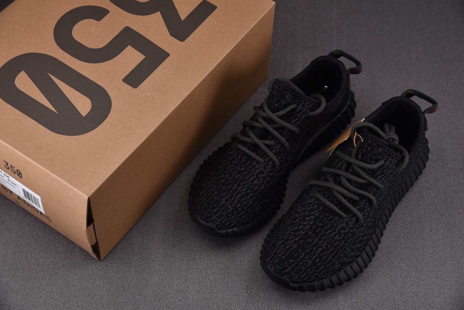 Yeezy350初代黑色尺码:36-