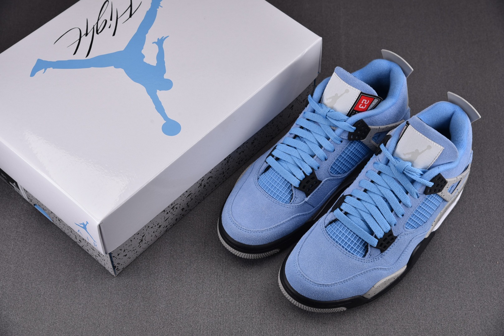 AJ4大学蓝鞋码40-48.5总裁R版出品-AirJordan4Retro“UniversityBlue