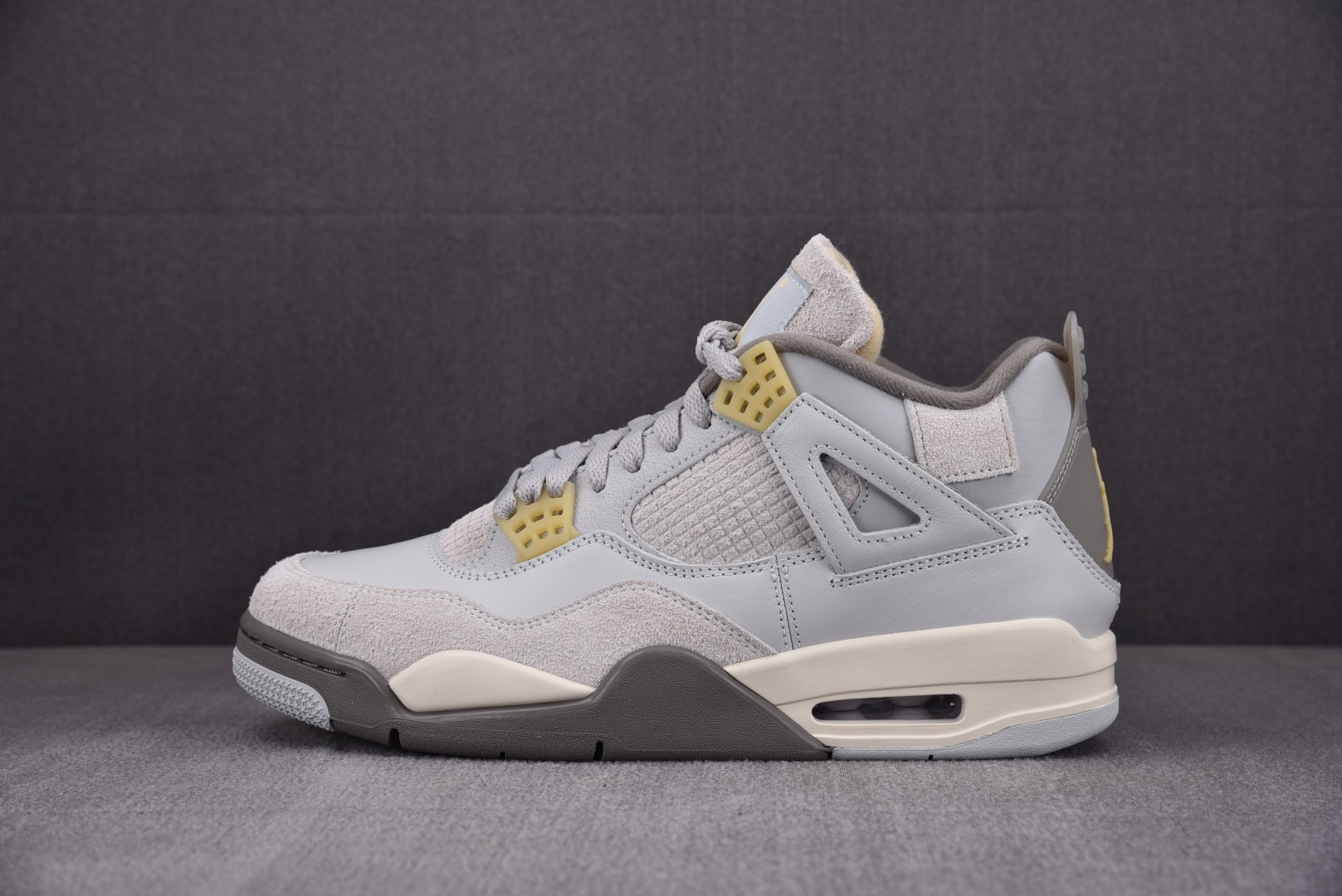 AJ4灰兔子鞋码40-48.5总裁R版出品-AirJordan4SE“Craft”AJ4灰兔子DV374