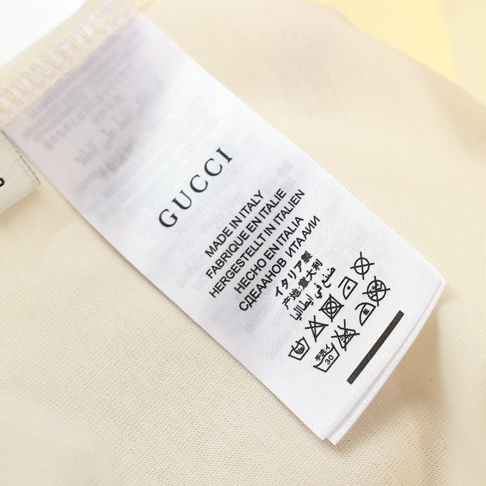 Gucci 古驰 2023新款彩虹锋刃印花短袖渐变色醒目别致