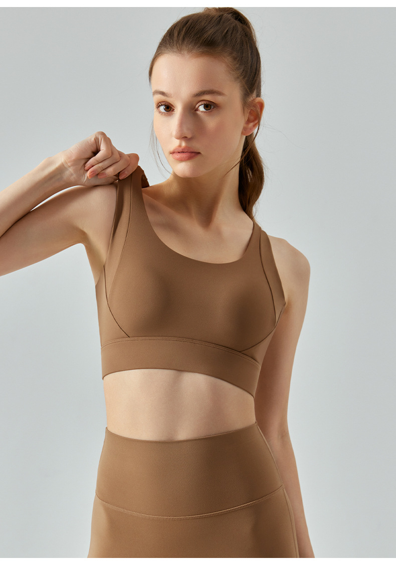 Lululemon sports bra training white with sage green yoga