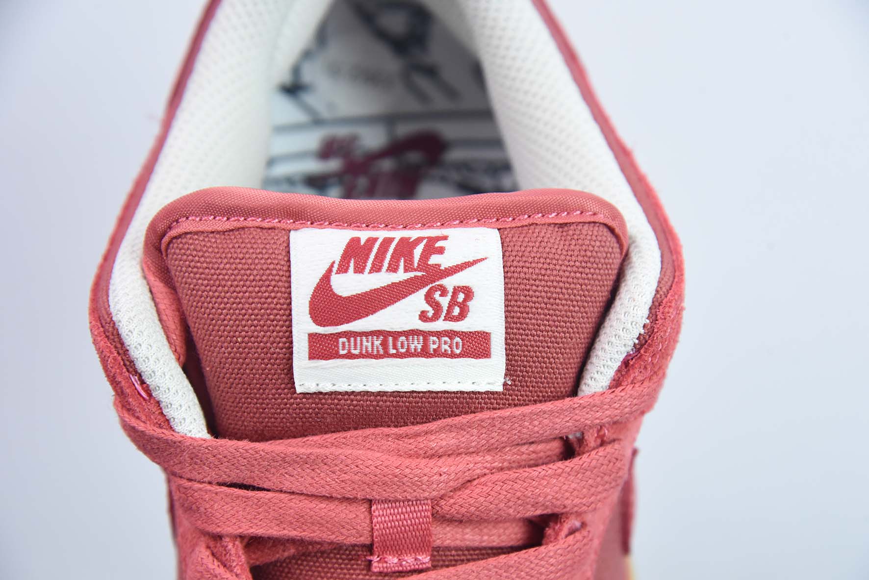Nike SB Dunk Low Pro QS"Adobe"扣篮系列低帮休闲运动滑板板鞋“红砖土胚生胶”DV5429-600