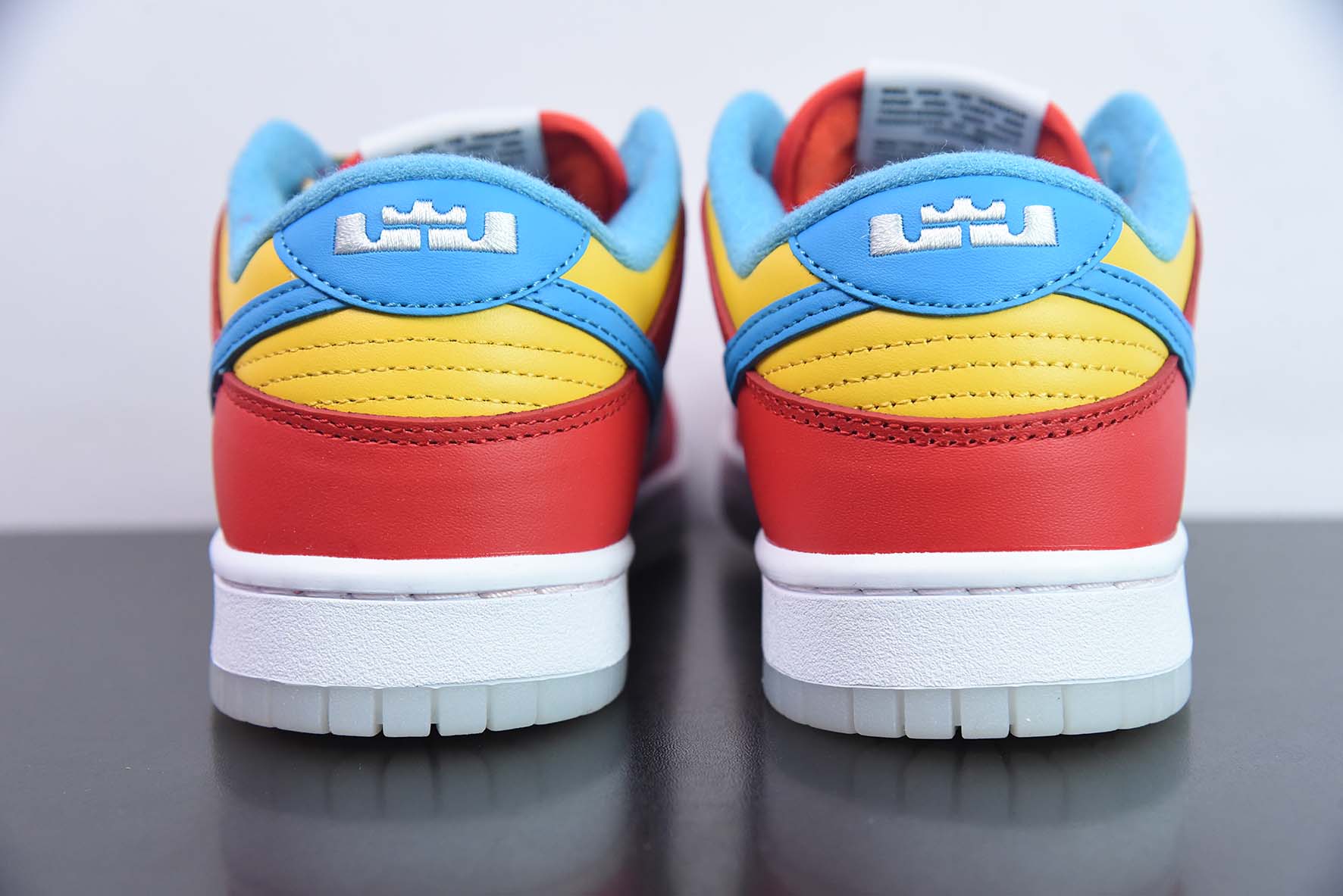 Nike Dunk Low "Fruity Pebbles"詹姆斯联名 水果麦低帮运动鞋 货号:DH8009-600