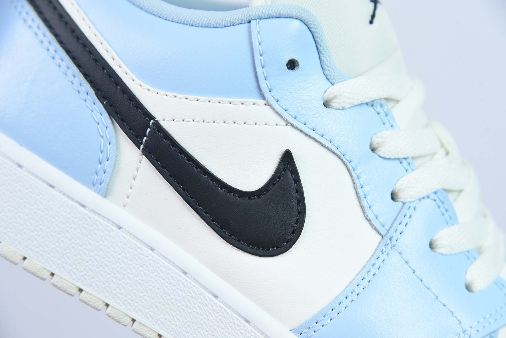 Air Jordan 1 Low GS Ice Blue低帮  AJ1白黑蓝 货号554723-401