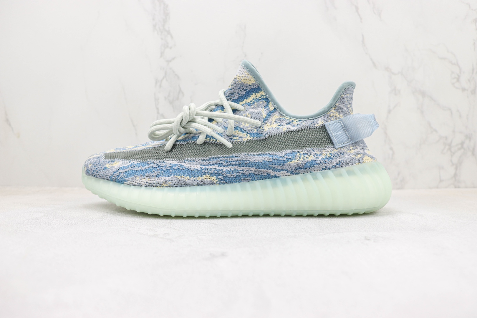 椰子350 V2 蓝暴龙运动鞋 Adidas Yeezy Boost 350v2