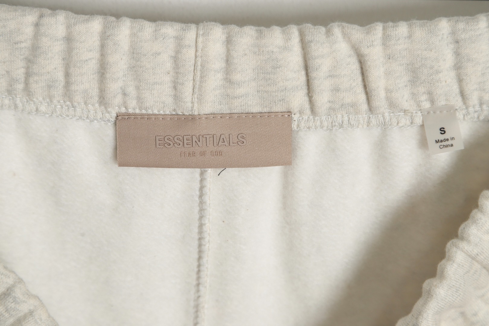 170 Fear of God FOG essential 复线 老款植绒字母短裤