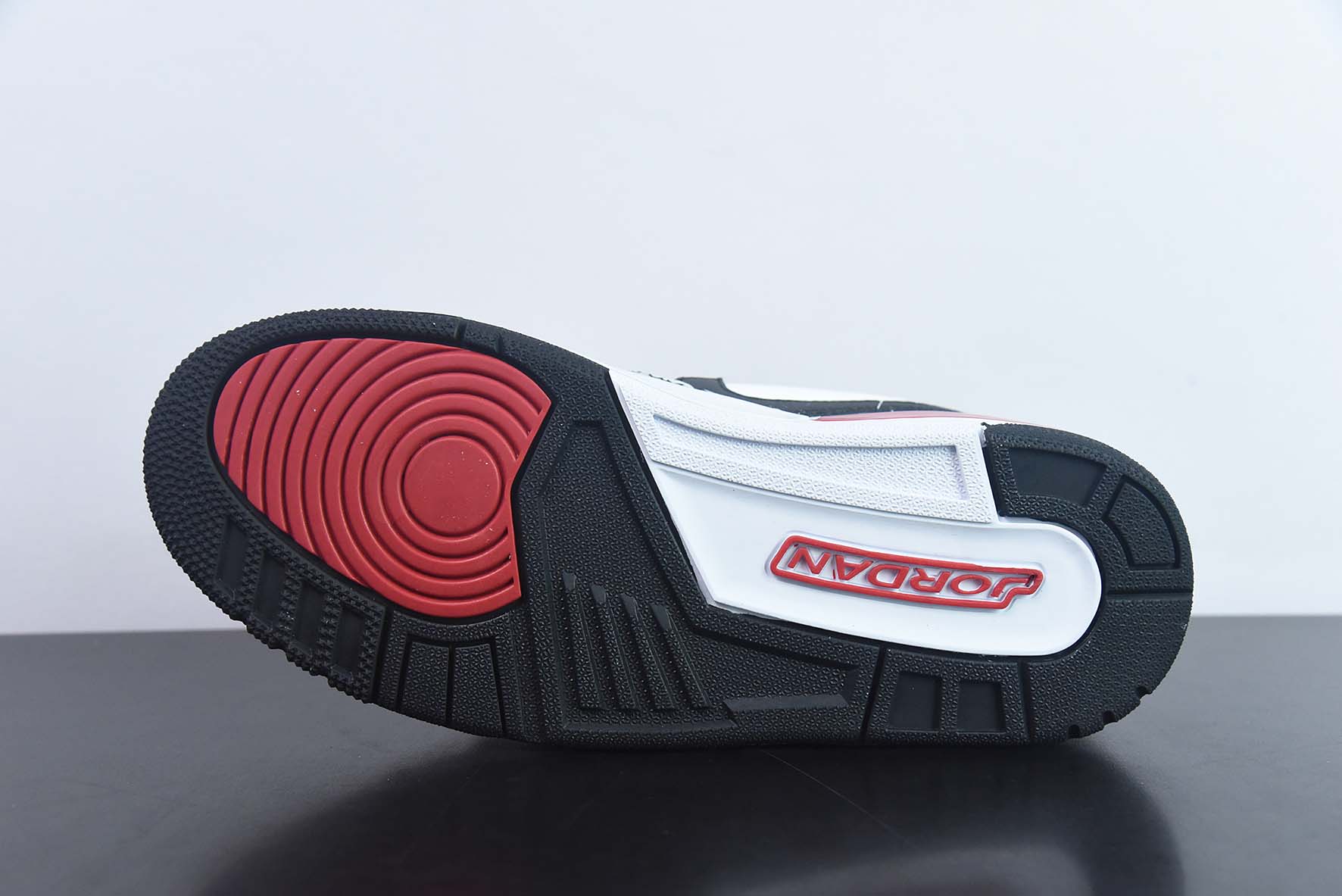 NK Air Jordan Legacy AJ312 Low 头层魔术贴三合一板鞋 货号:FJ7221-101