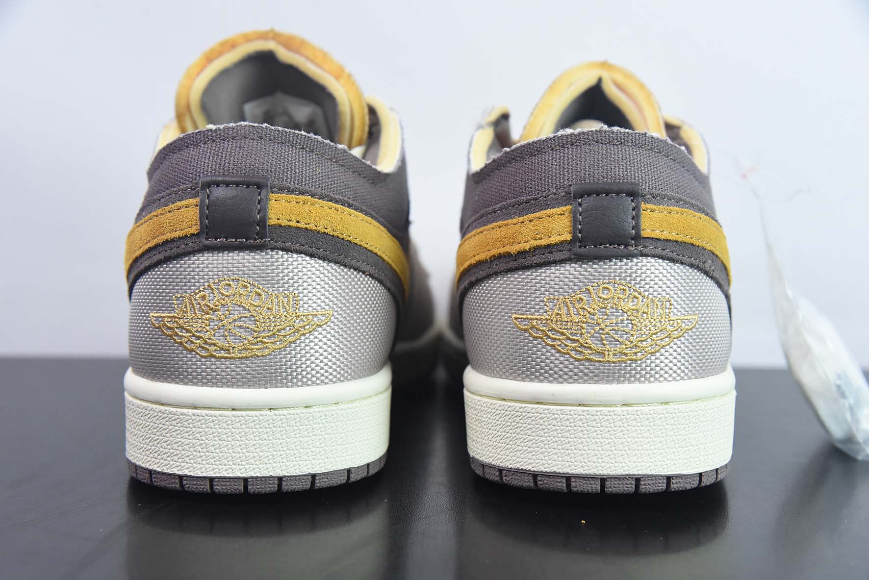 NK Air Jordan 1 Low SE Craft"Inside Out/Brown Yellow "AJ1乔丹一代低帮经典复古文化休闲运动篮球鞋“解构棕黄”DN1635-200