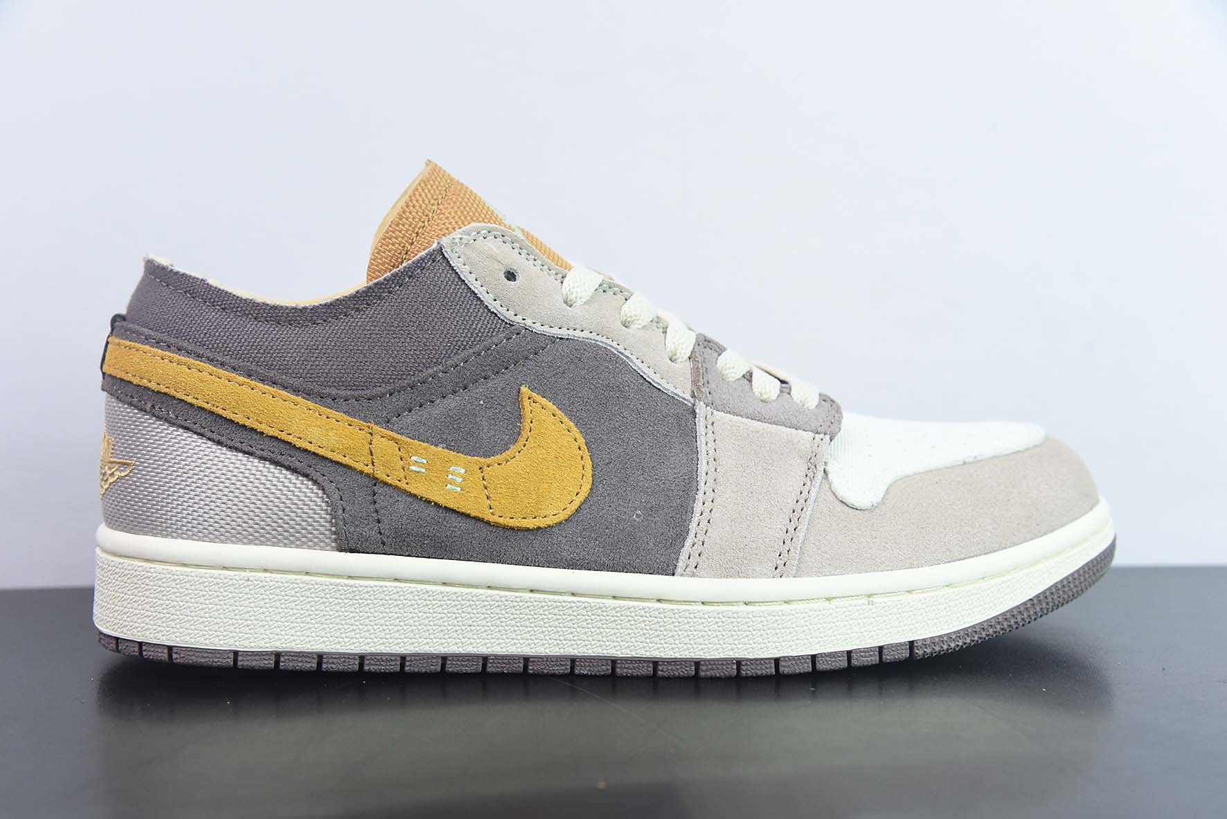 NK Air Jordan 1 Low SE Craft"Inside Out/Brown Yellow "AJ1乔丹一代低帮经典复古文化休闲运动篮球鞋“解构棕黄”DN1635-200