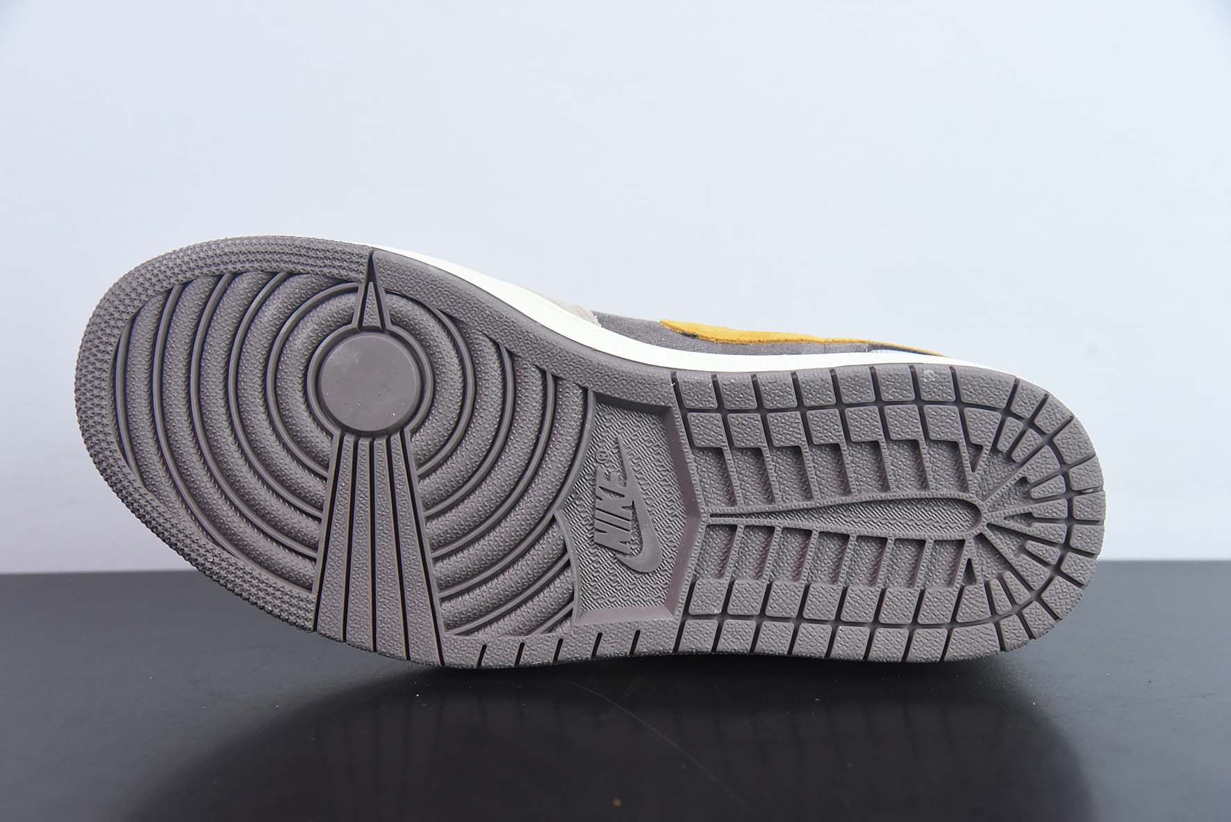 NK Air Jordan 1 Low SE Craft"Inside Out/Brown Yellow "AJ1乔丹一代低帮经典复古文化休闲运动篮球鞋“解构棕黄”DN1635-200