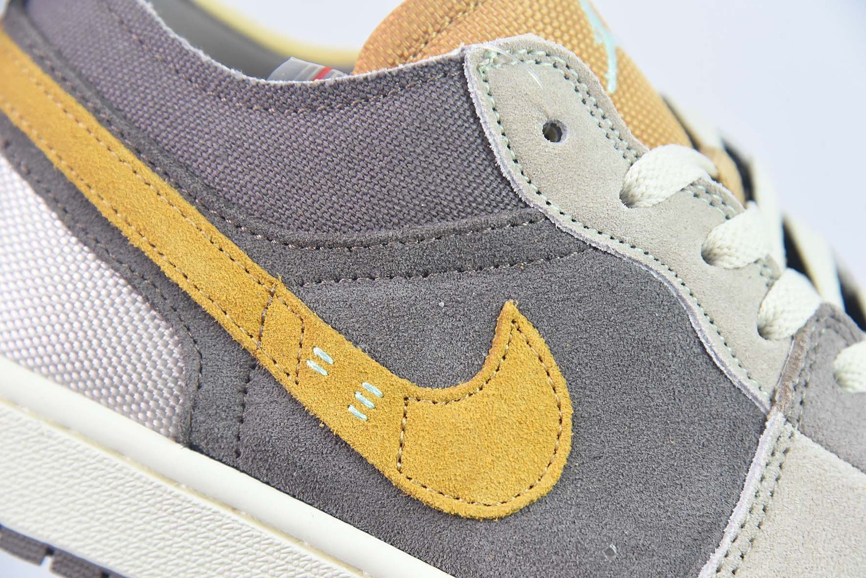 NK Air Jordan 1 Low SE Craft"Inside Out/Brown Yellow "AJ1乔丹一代低帮经典复古文化休闲运动篮球鞋“解构棕黄”DN1635-200