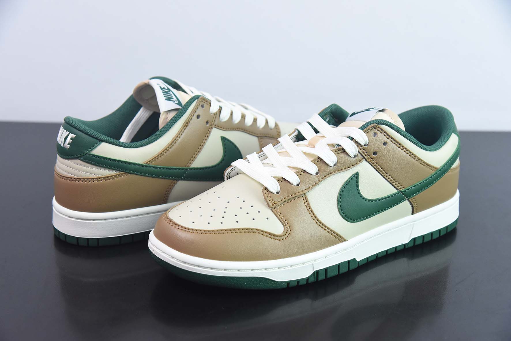 Nike Dunk Low “Brown Green” 货号:FB7160-231