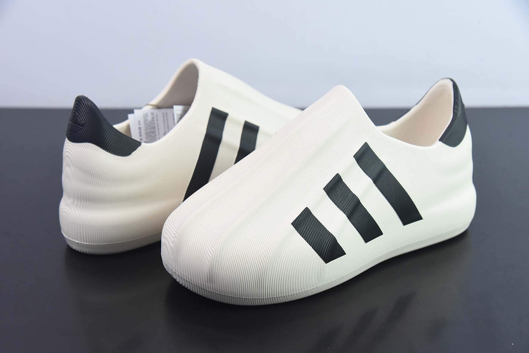 Adifom Superstar 元宇宙概念潮流经典运动休闲鞋 官方货号: HQ8754