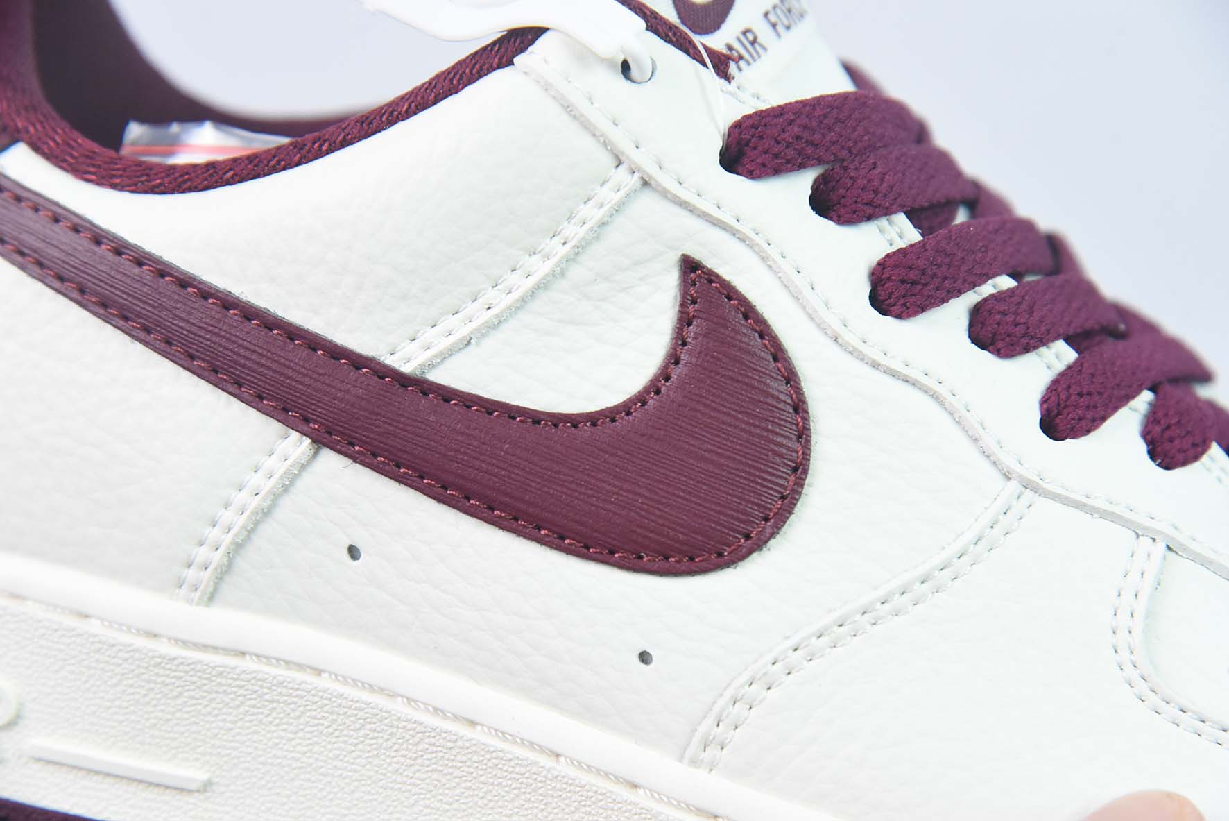 Nk Air Force 1'07 Low 酒红白配色 空军一号低帮休闲板鞋