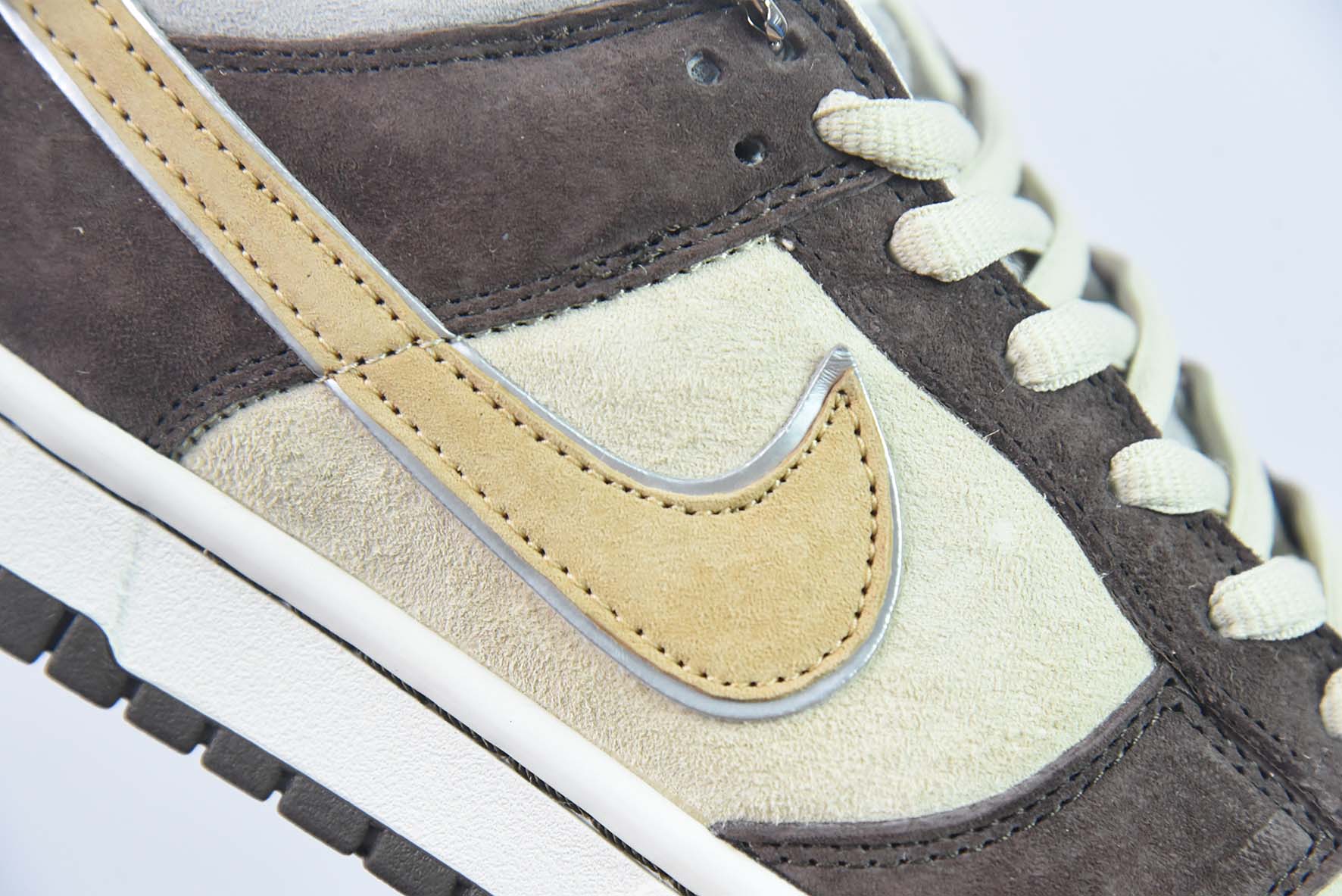 NK SB Dunk Low "Steamboy OST" 大友克洋联名货号:LF0039-034