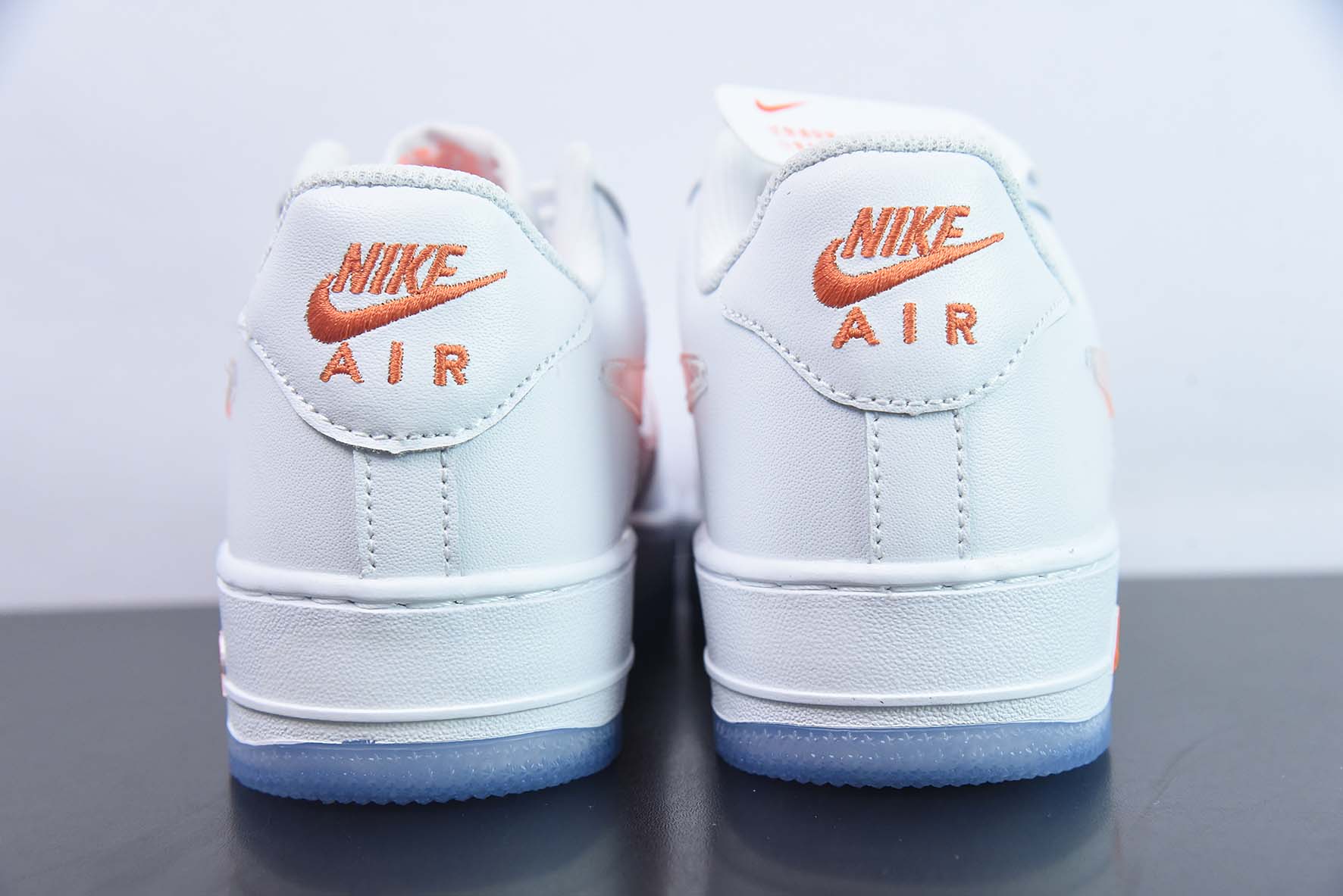 Air Force 1'07 Low Retro SP 空军一号低帮 皮革白橙渐变钩子”货号 CO3363-362