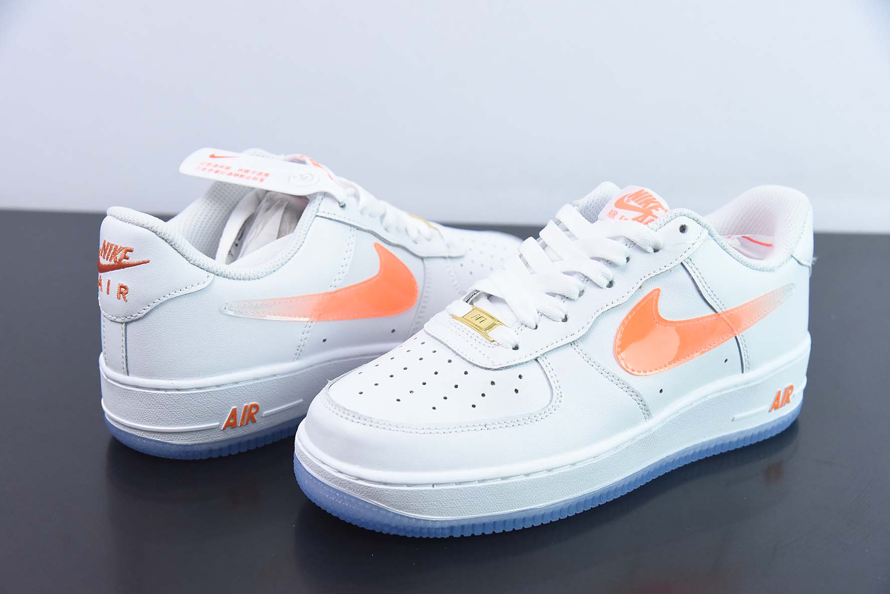 Air Force 1'07 Low Retro SP 空军一号低帮 皮革白橙渐变钩子”货号 CO3363-362
