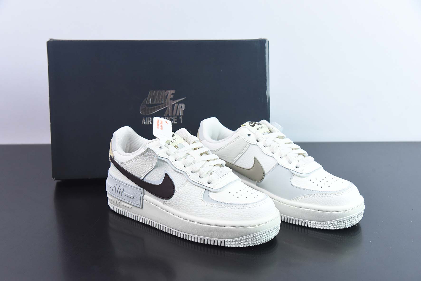 Air Force 1 Shadow"Python"空军一号轻量增高低帮百搭板鞋“蛋糕奶米白深棕鸳鸯钩子”货号：FD0804-100